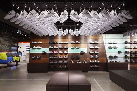 nike shoes london store